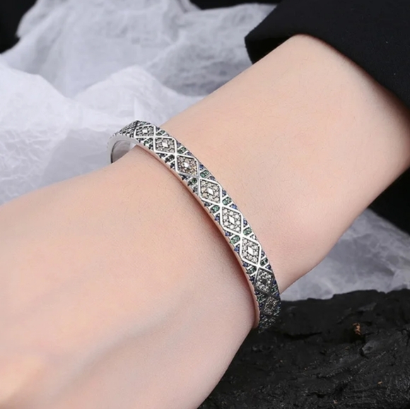 Cuff Bracelet for Women, Creative Design Sparkling Zircons, stamped S925 - Picture 3 of 11